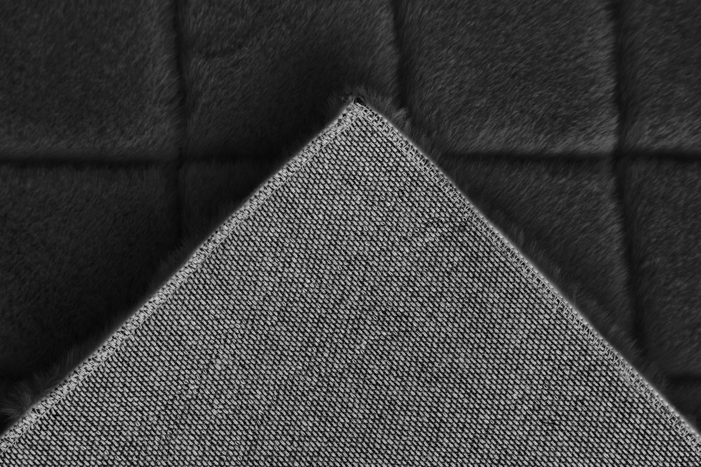LaleeAvenue Vloerkleed Imala 125 Zwart