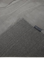 Vloerkleed Interstellar 500 grijs – machinegeweven en zacht van Lalee.Avenue