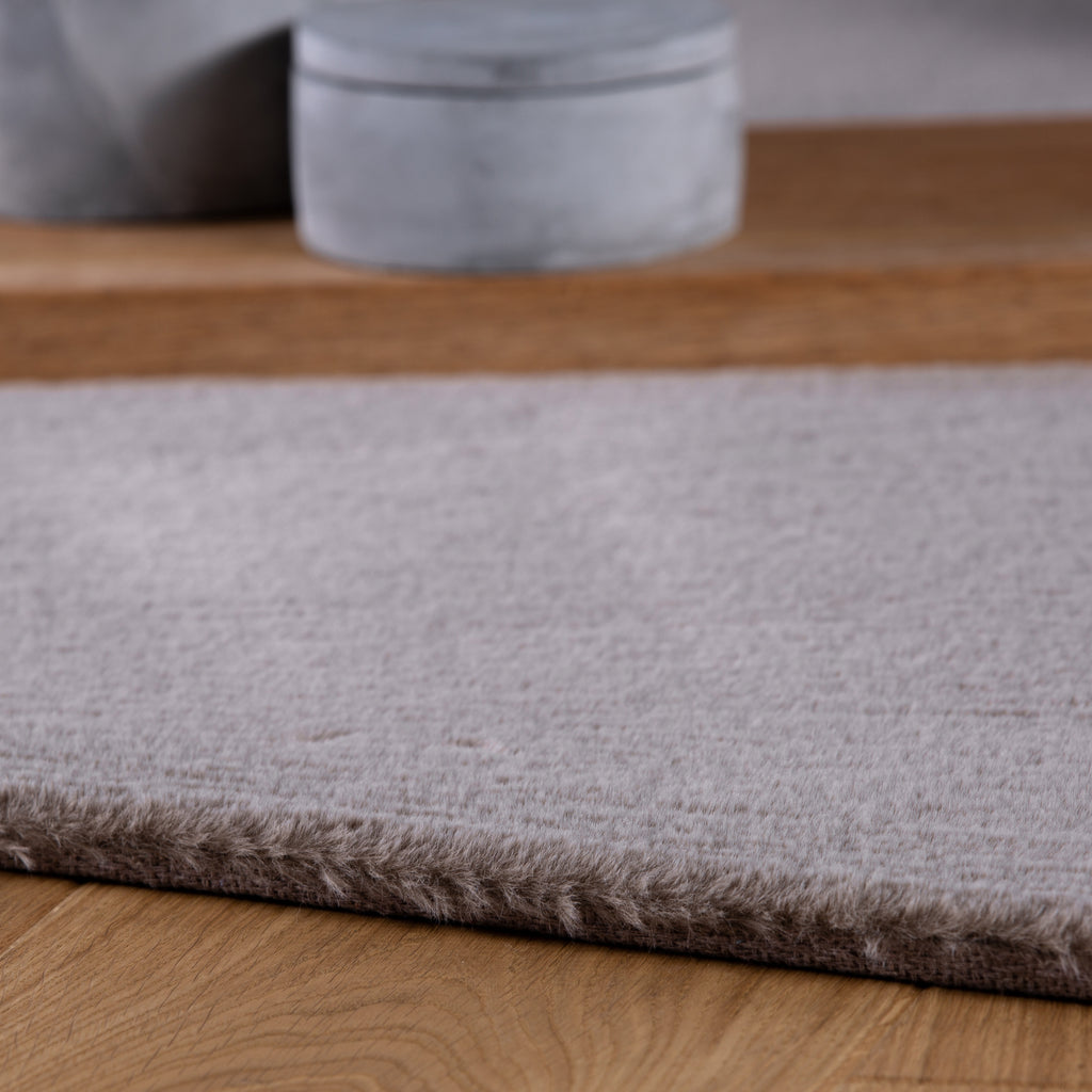 Vloerkleed My Cha Cha Rond taupe – handgetuft en zacht