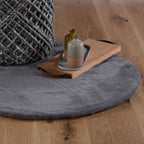 My Cha Cha rond grijs vloerkleed – sfeerimpressie
