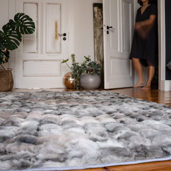 Vloerkleed My Camouflage grijs – handgetuft en zacht - Lalee.Avenue