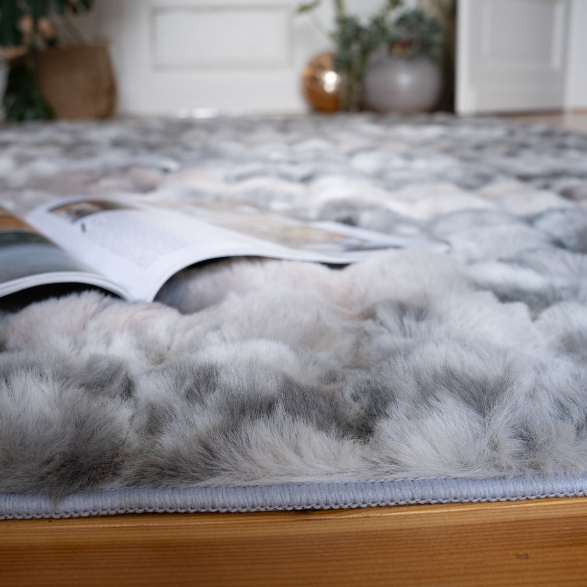 Vloerkleed My Camouflage grijs – handgetuft en zacht - Lalee.Avenue