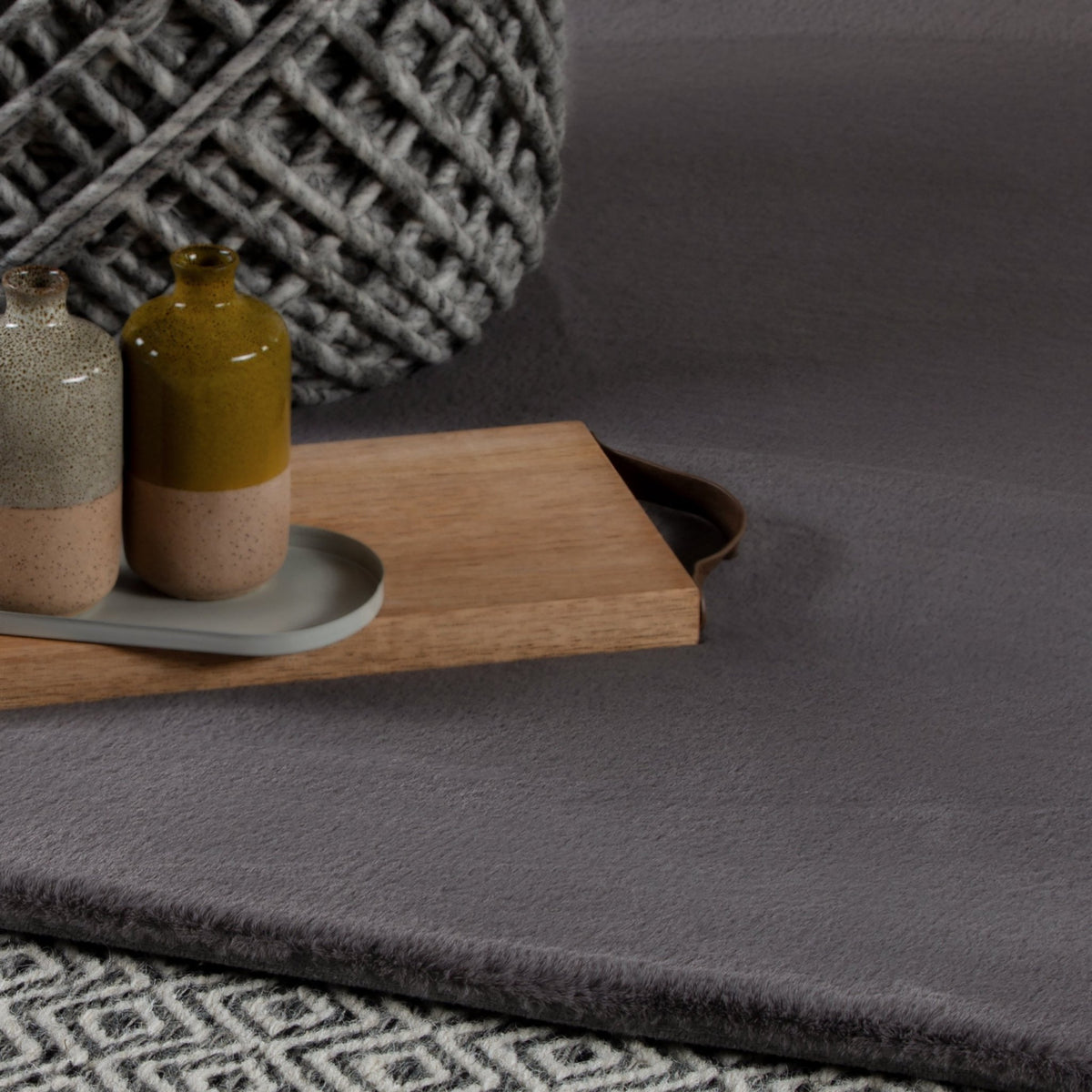 Vloerkleed My Cha Cha grijs – handgetuft en zacht - Lalee.Avenue