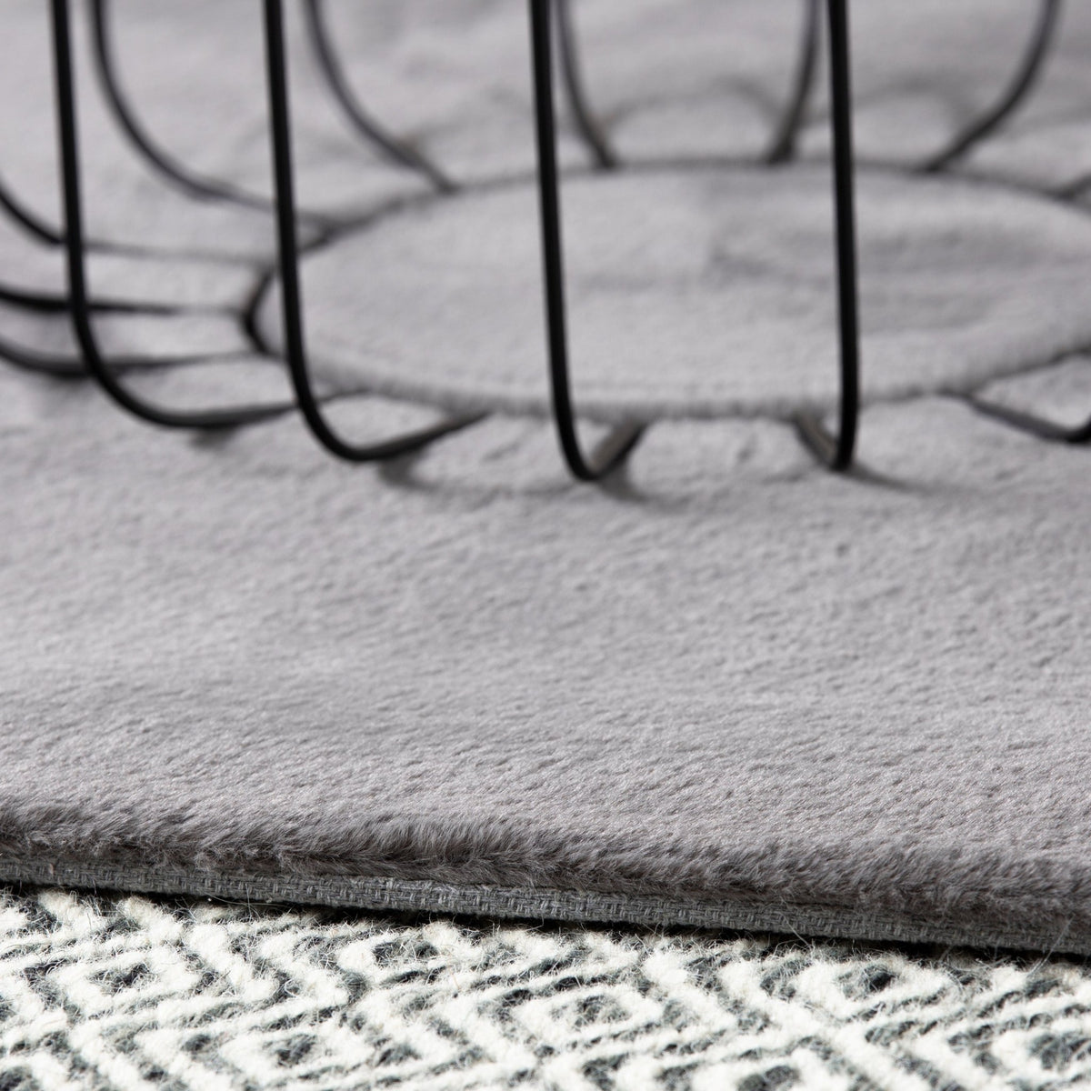 Vloerkleed My Cha Cha Rond zilver – handgetuft en zacht - Lalee.Avenue