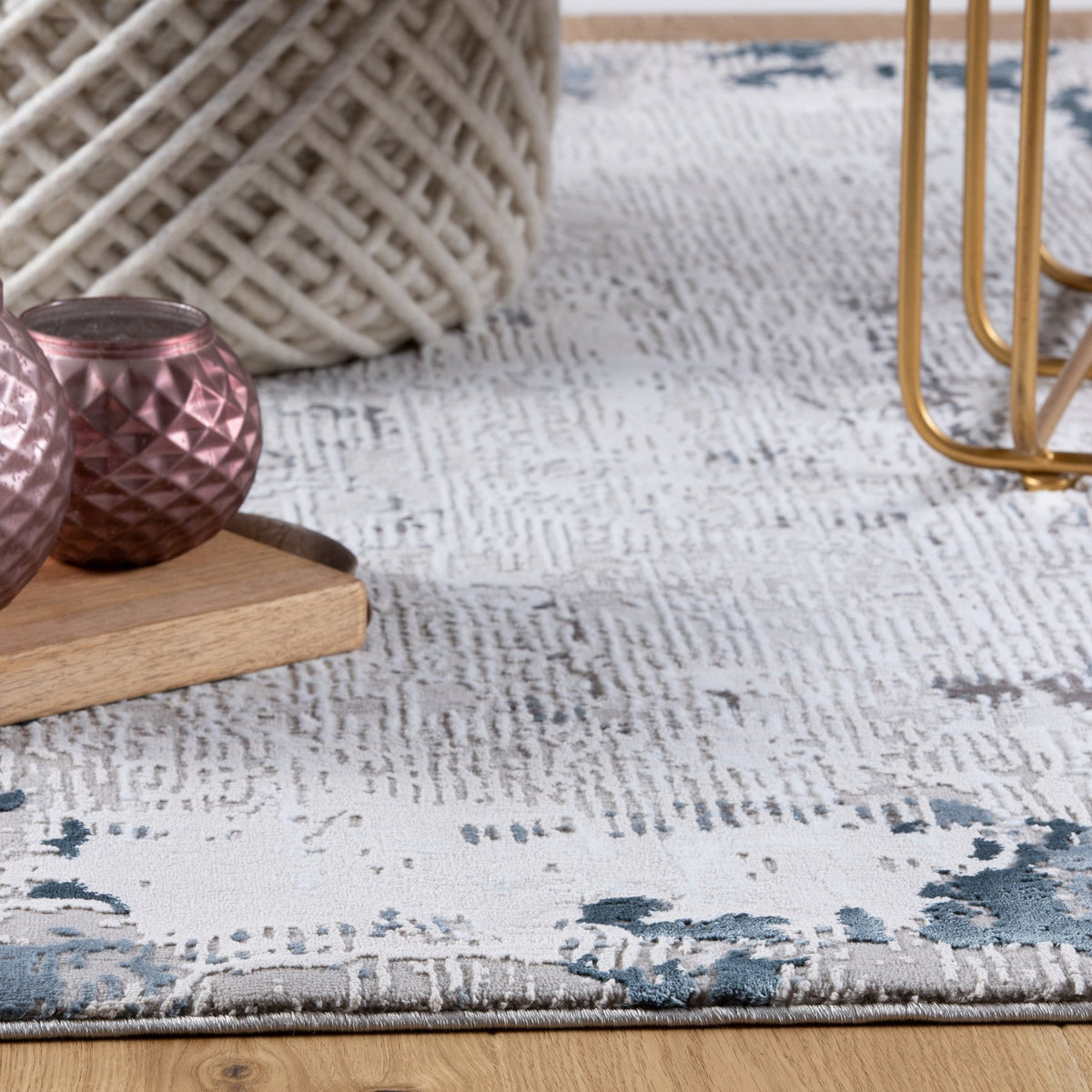 Vloerkleed My Opal 912 blauw – machinegeweven en zacht - Lalee.Avenue