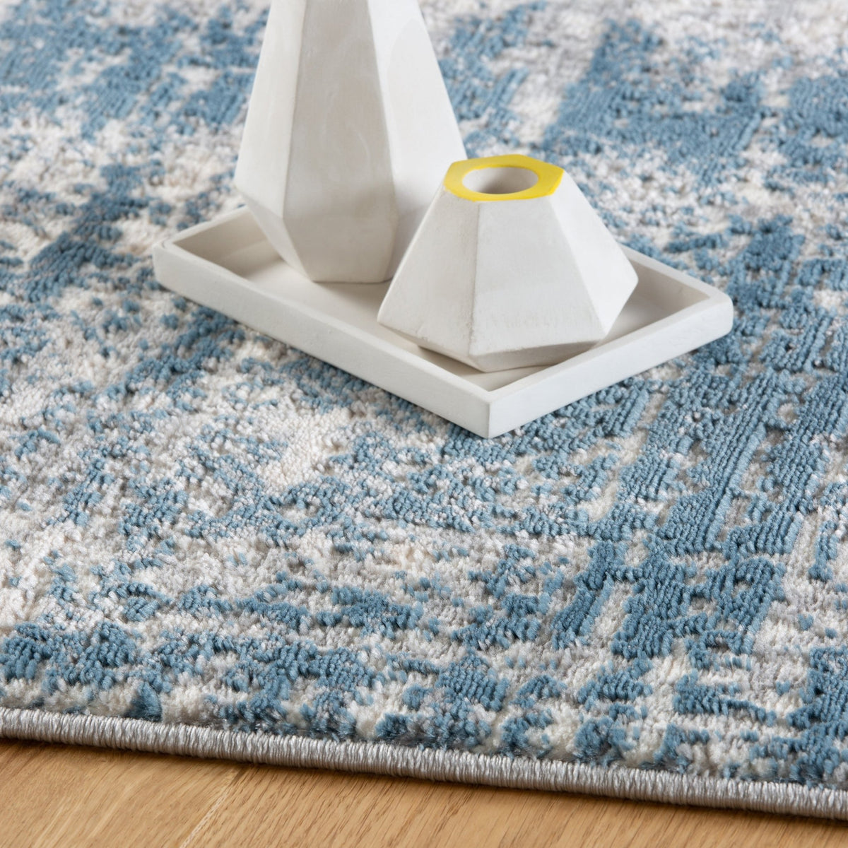 Vloerkleed My Salsa 690 blauw – machinegeweven en zacht - Lalee.Avenue