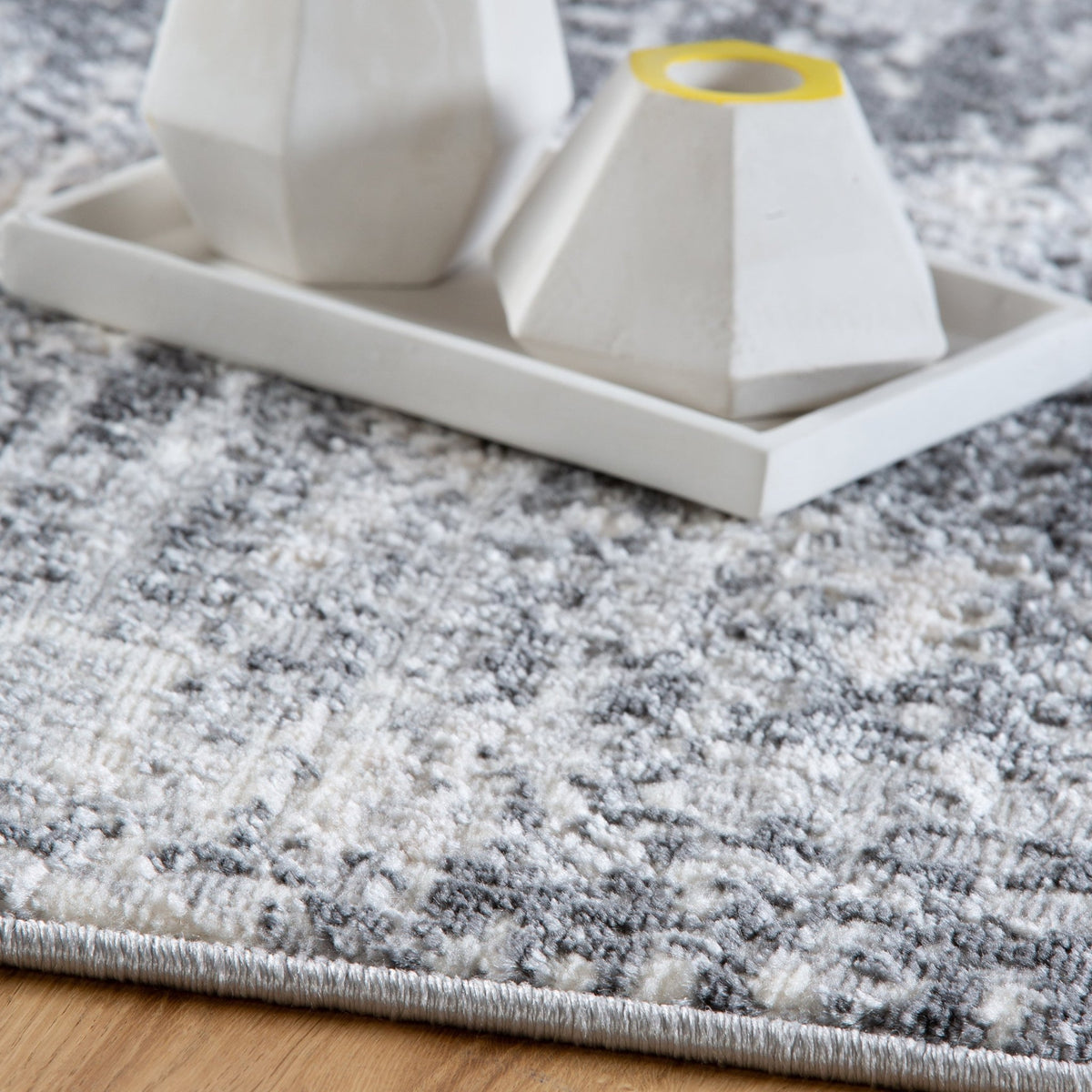 Vloerkleed My Salsa 690 grijs – machinegeweven en zacht - Lalee.Avenue